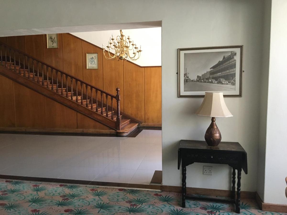 Savoy Hotel Kimberley Esterno foto