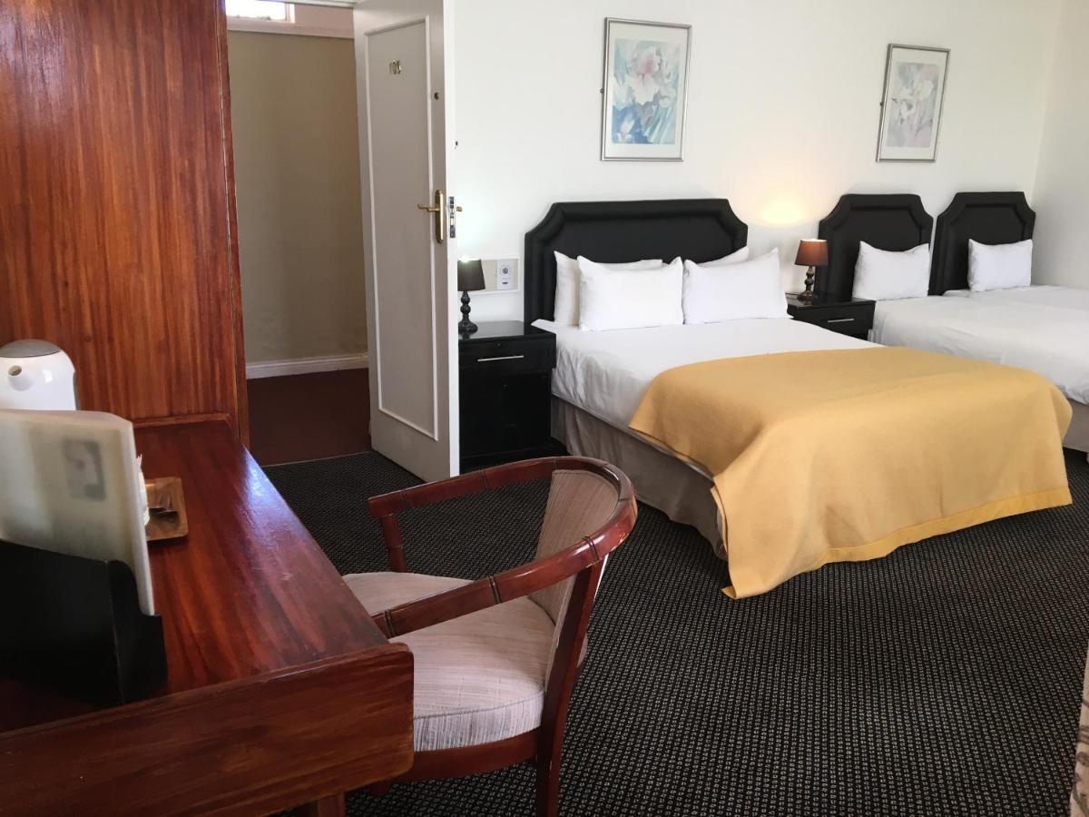 Savoy Hotel Kimberley Esterno foto
