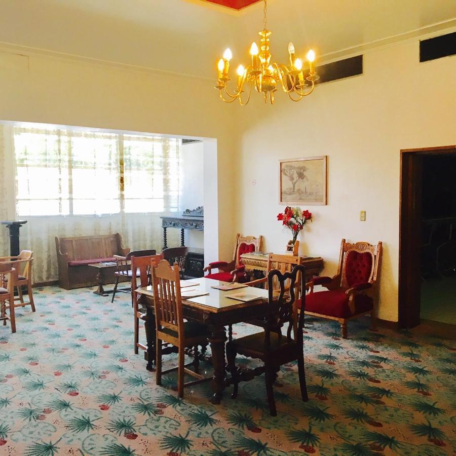 Savoy Hotel Kimberley Esterno foto